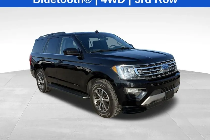 2020 Ford Expedition XLT photo 1