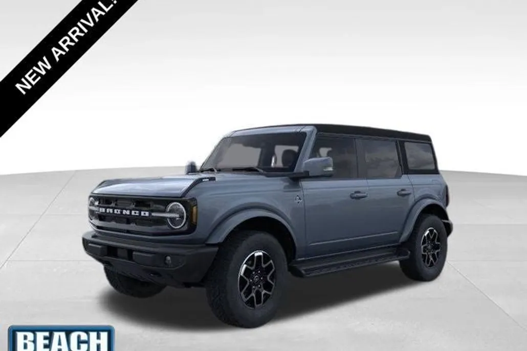 2025 Ford Bronco Outer Banks photo 1