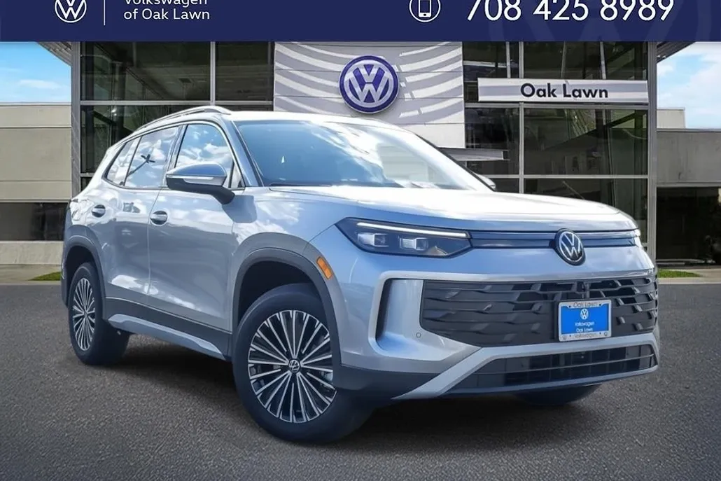 2025 Volkswagen Tiguan S photo 1