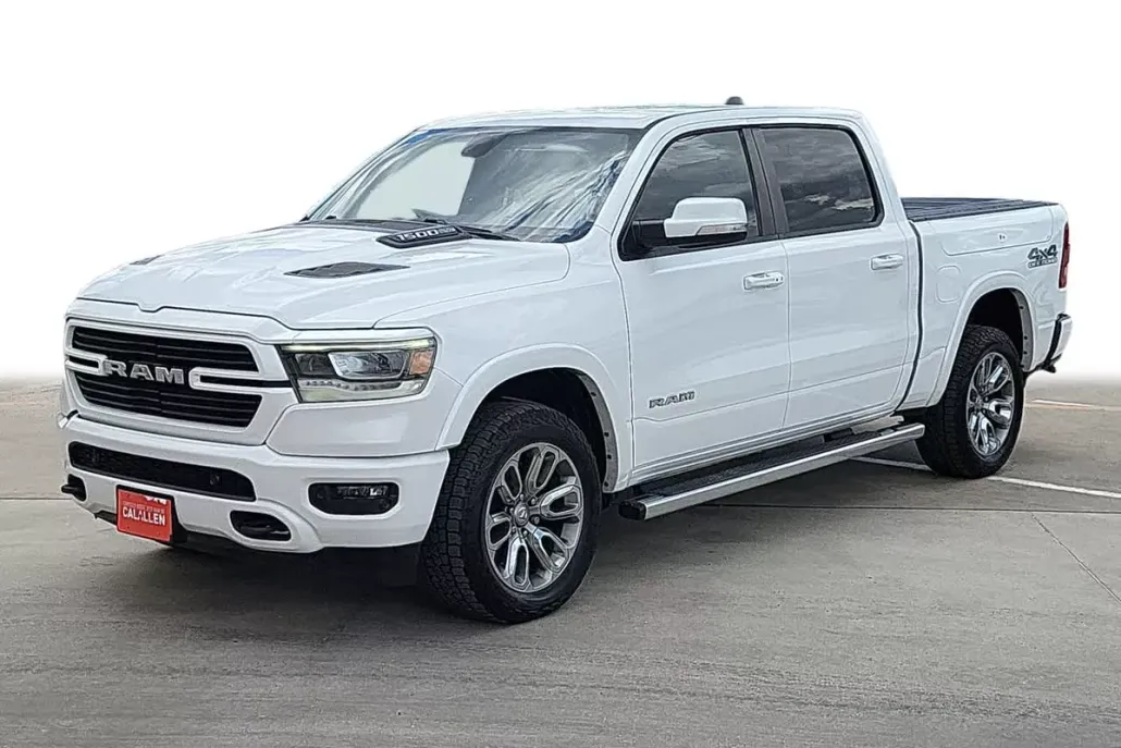 2020 Ram 1500 Laramie photo 1
