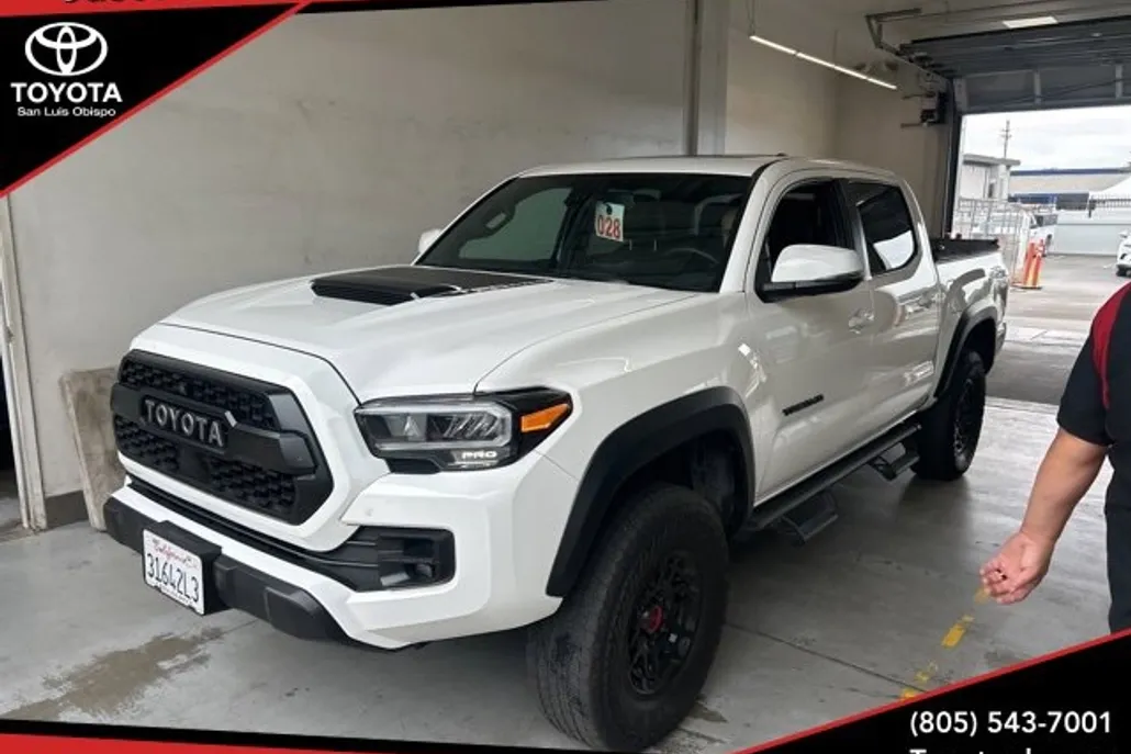 2022 Toyota Tacoma TRD Pro V6 photo 1