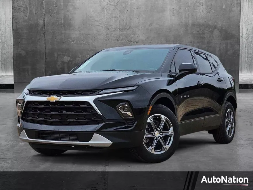 2025 Chevrolet Blazer 2LT photo 1