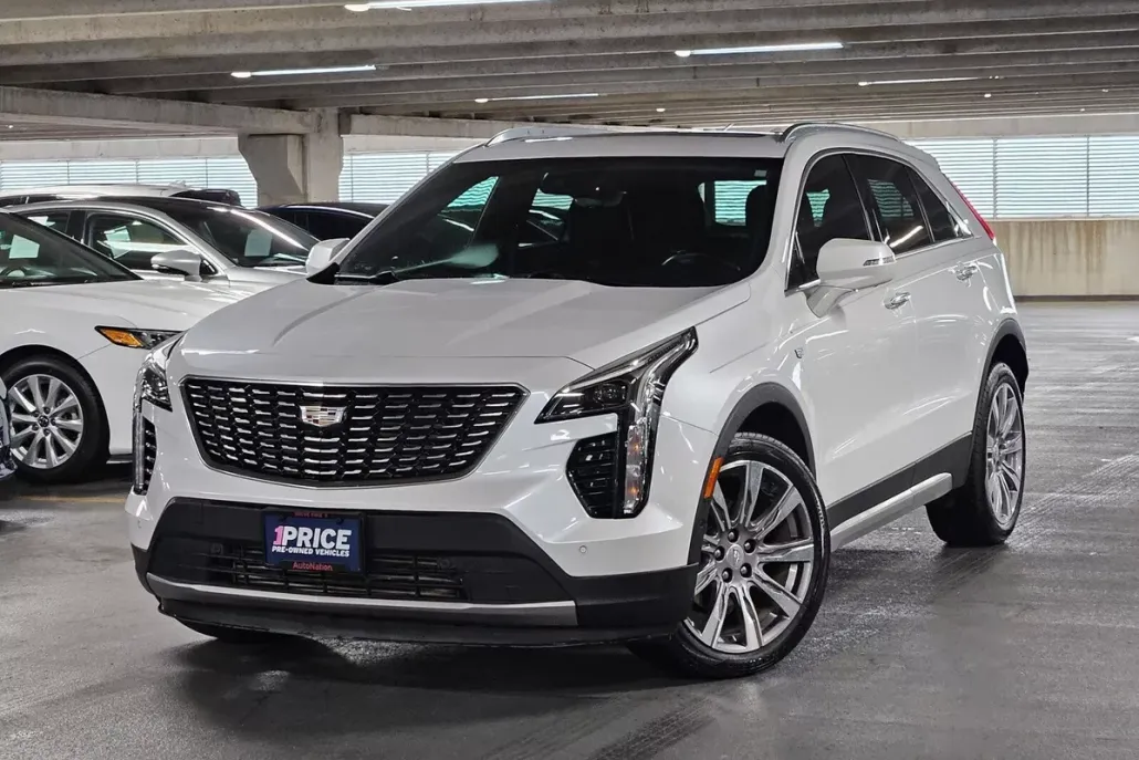 2019 Cadillac XT4 Premium Luxury photo 1