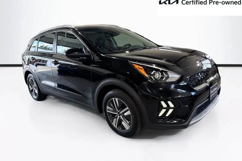 2022 Kia Niro LXS photo 1