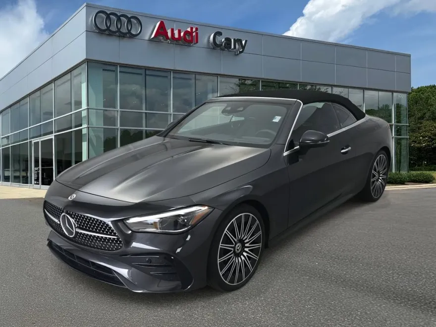 2024 Mercedes Benz CLE 300 4MATIC photo 1