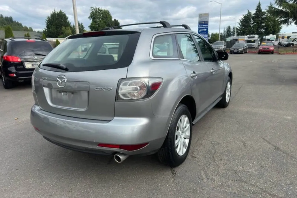 2010 Mazda CX-7 photo 1