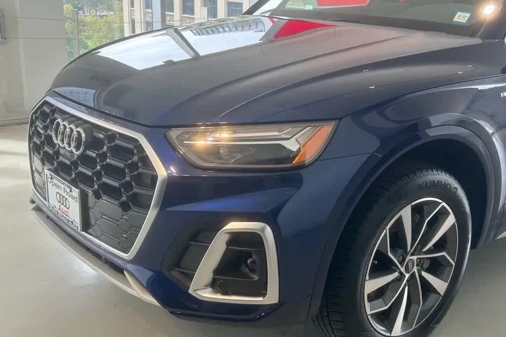2025 Audi Q5 S line Premium Plus 45 TFSI photo 1