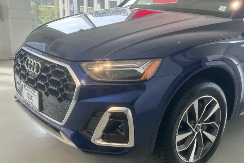 2025 Audi Q5 S line Premium Plus 45 TFSI photo 1
