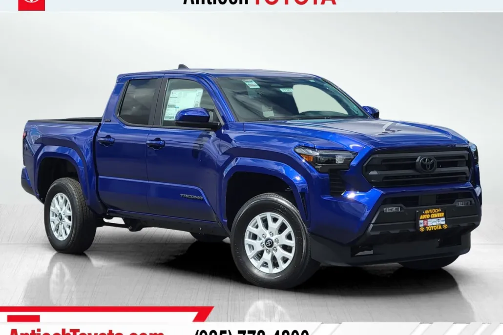 2025 Toyota Tacoma SR5 4x4 Double Cab photo 1