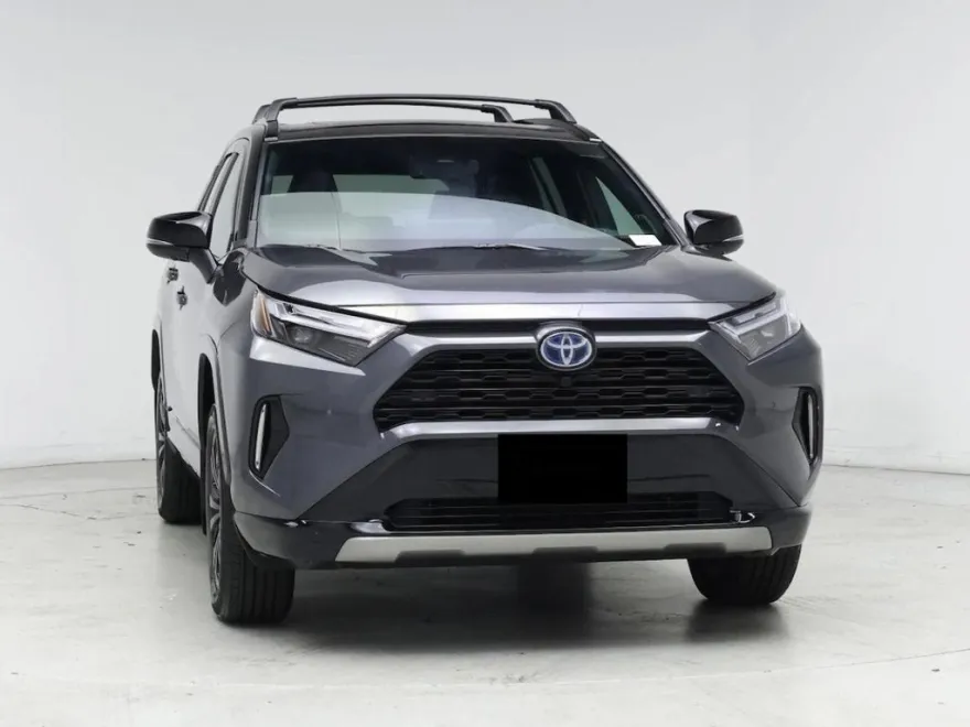 2024 Toyota RAV4 Hybrid XSE photo 1