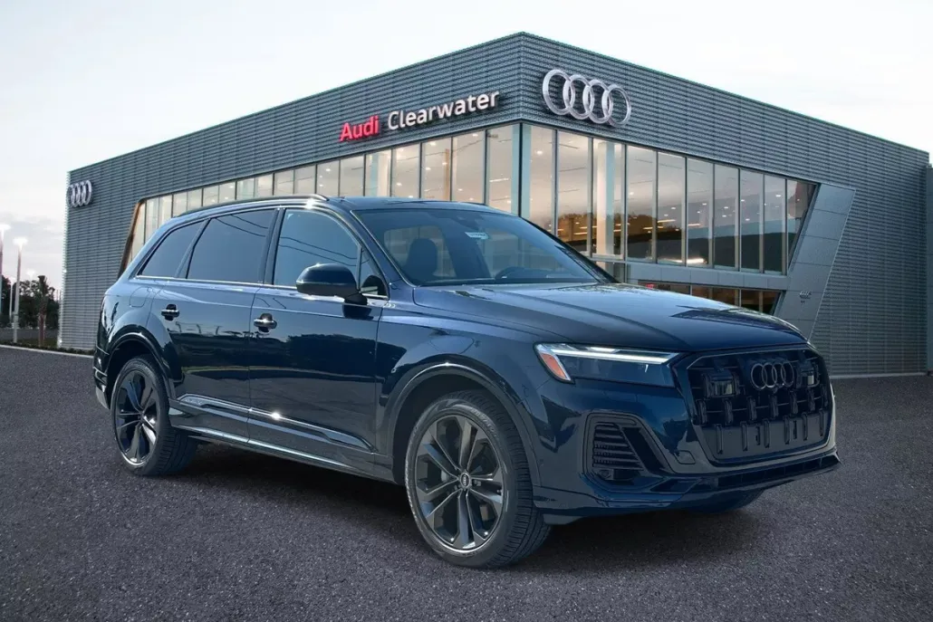 2025 Audi Q7 55 Premium Plus photo 1