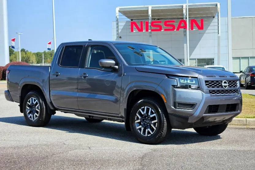 2026 Nissan Frontier SV photo 1