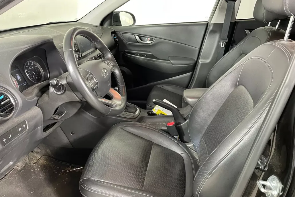 2021 Hyundai Kona Limited photo 1