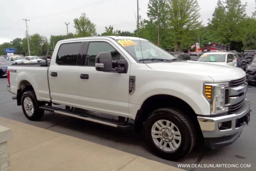 2019 Ford F-250 XLT photo 1
