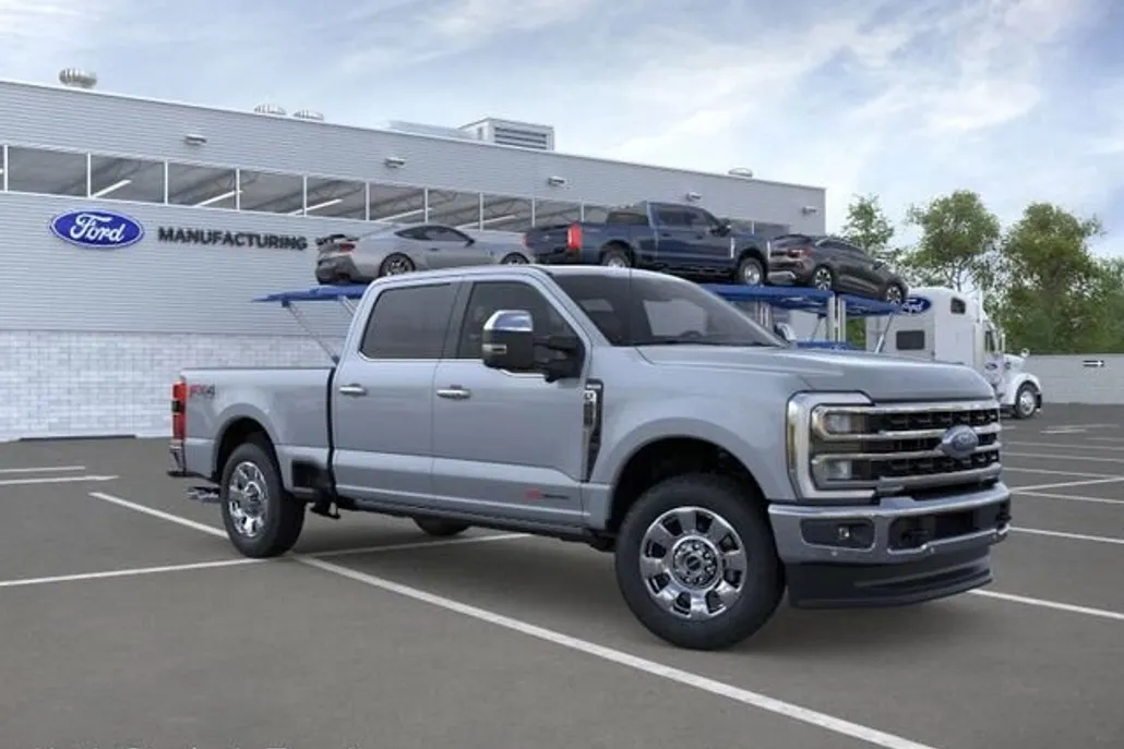 2025 Ford F-250 King Ranch photo 1