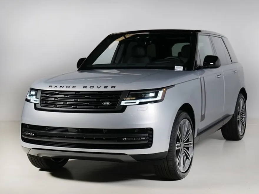 2025 Land Rover Range Rover SE photo 1