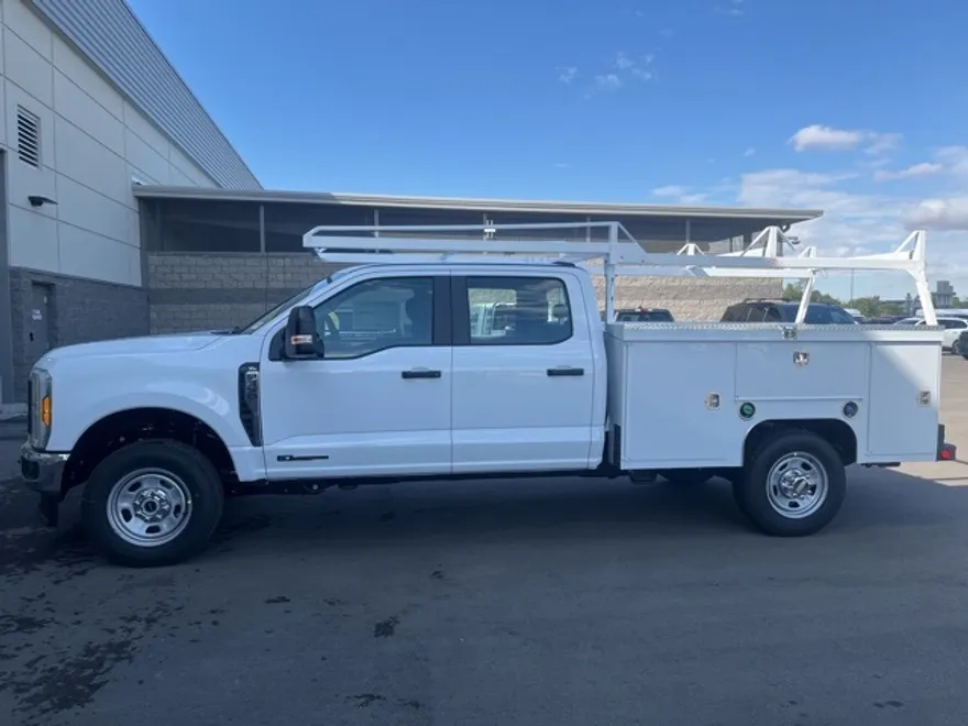 2026 Ford F-350 photo 1