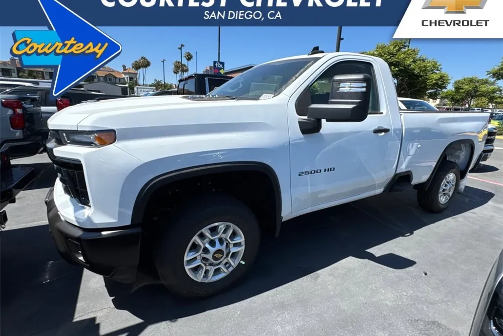2025 Chevrolet Silverado 2500HD photo 1