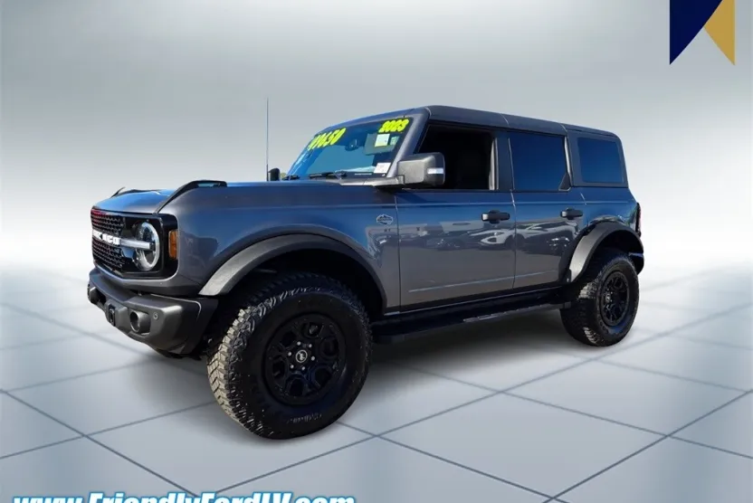 2023 Ford Bronco Wildtrak photo 1