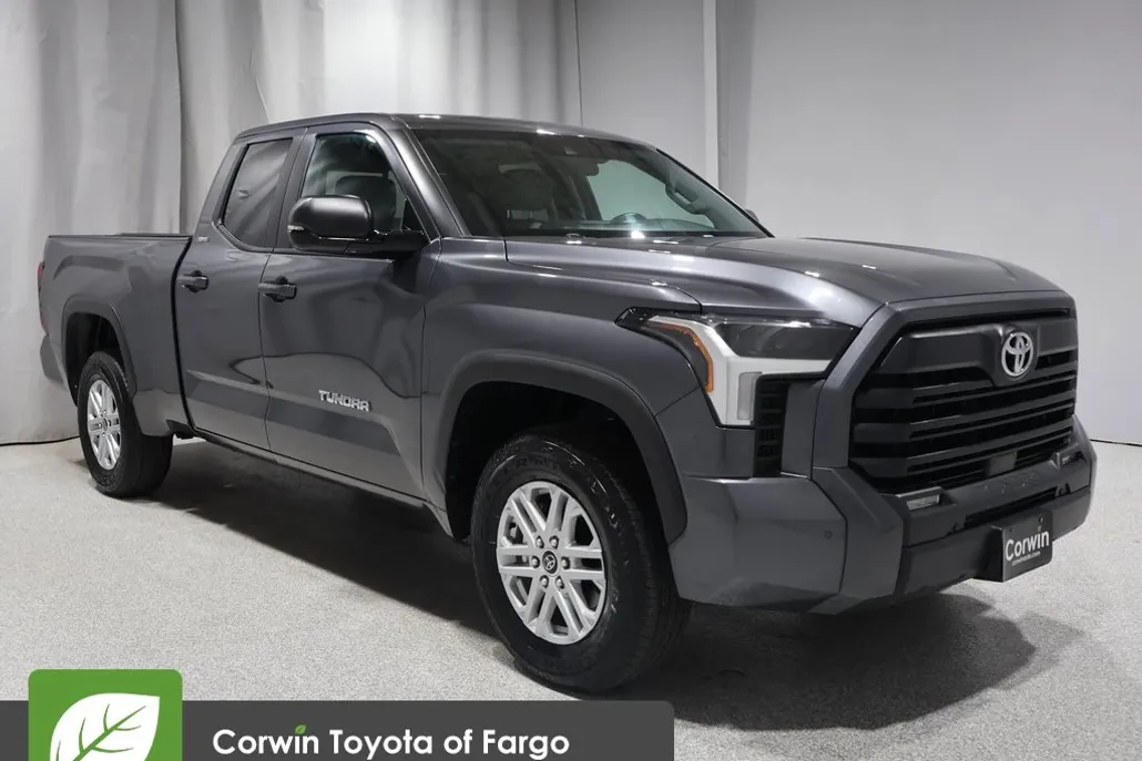 2024 Toyota Tundra SR5 photo 1