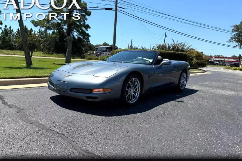 2003 Chevrolet Corvette Convertible photo 1