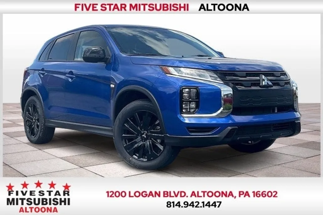 2025 Mitsubishi Outlander Sport LE photo 1