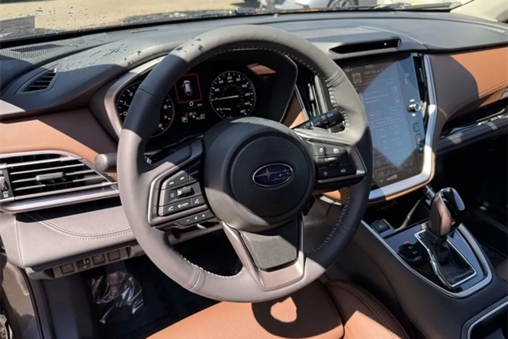 2025 Subaru Outback Touring XT photo 1