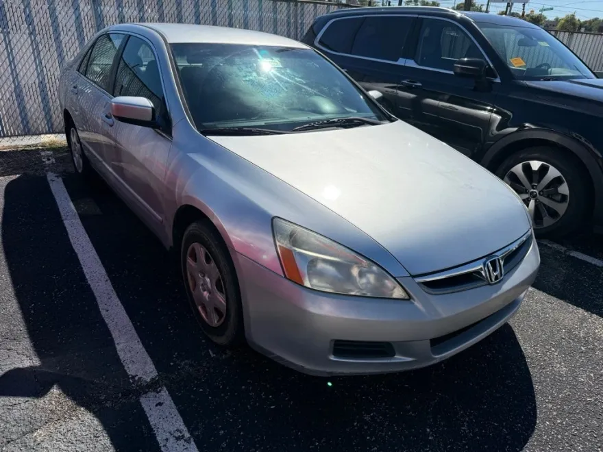 2007 Honda Accord LX photo 1