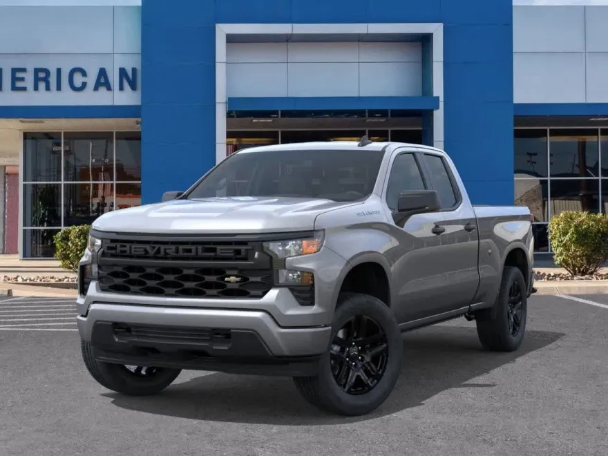 2026 Chevrolet Silverado 1500 Custom photo 1
