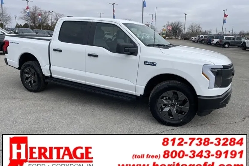 2024 Ford F-150 Lightning photo 1