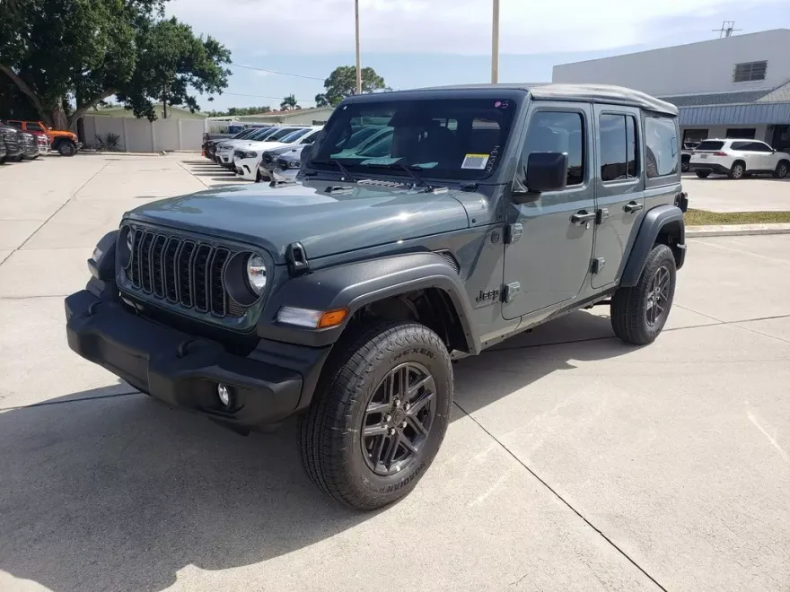 2025 Jeep Wrangler Sport S photo 1