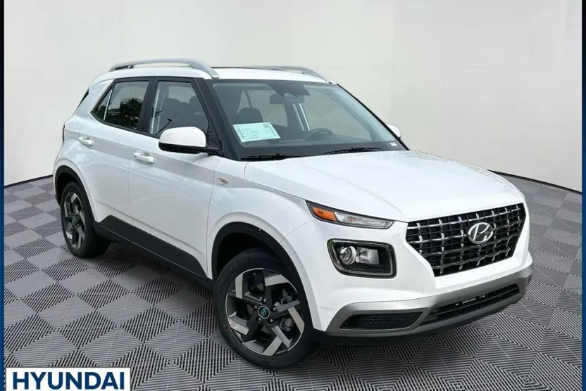 2025 Hyundai Venue SEL Limited photo 1