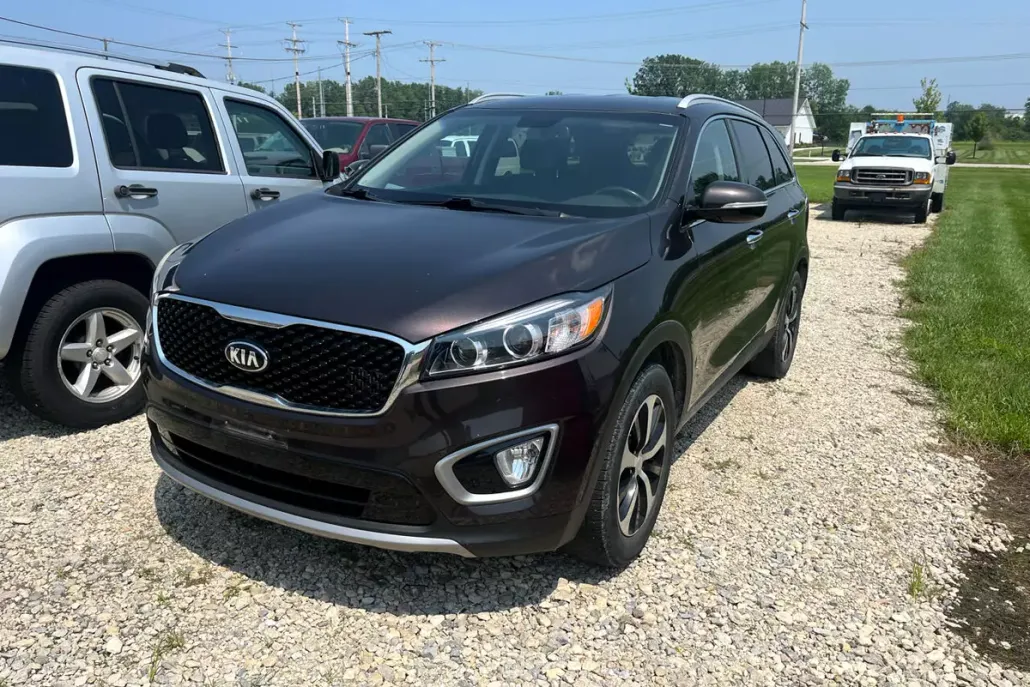 2017 Kia Sorento EX photo 1