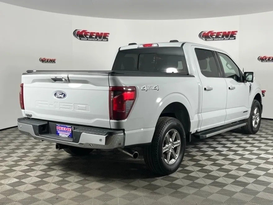 2024 Ford F-150 XLT photo 1
