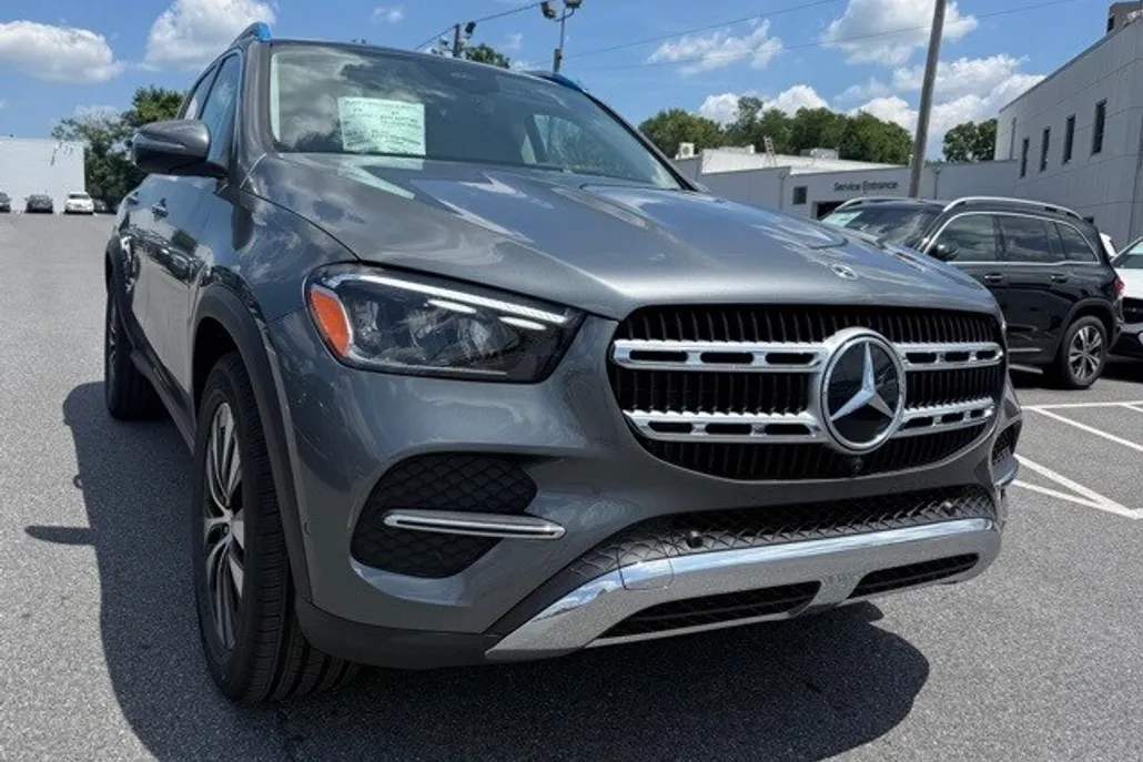 2026 Mercedes Benz GLE 350 4MATIC photo 1