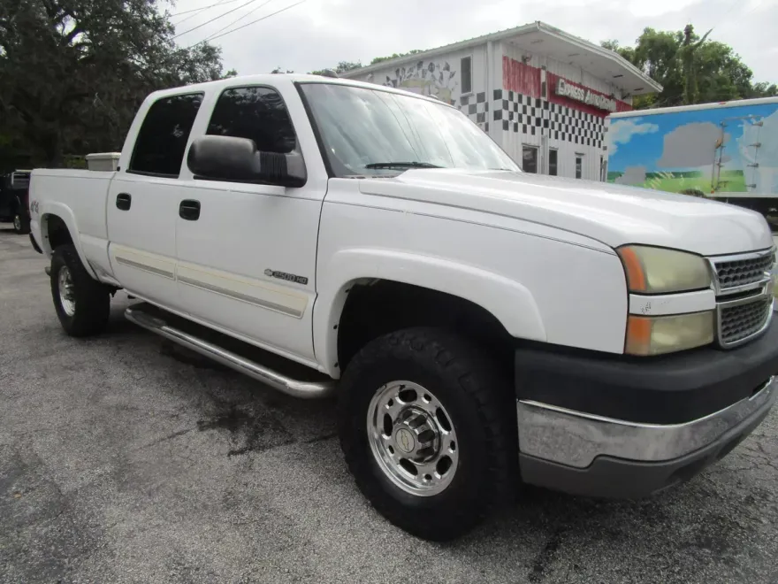 2005 Chevrolet Silverado LTZ Z71 photo 1