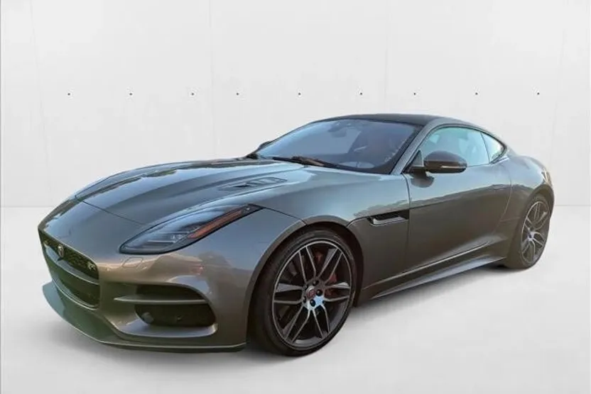 2018 Jaguar F-TYPE R photo 1