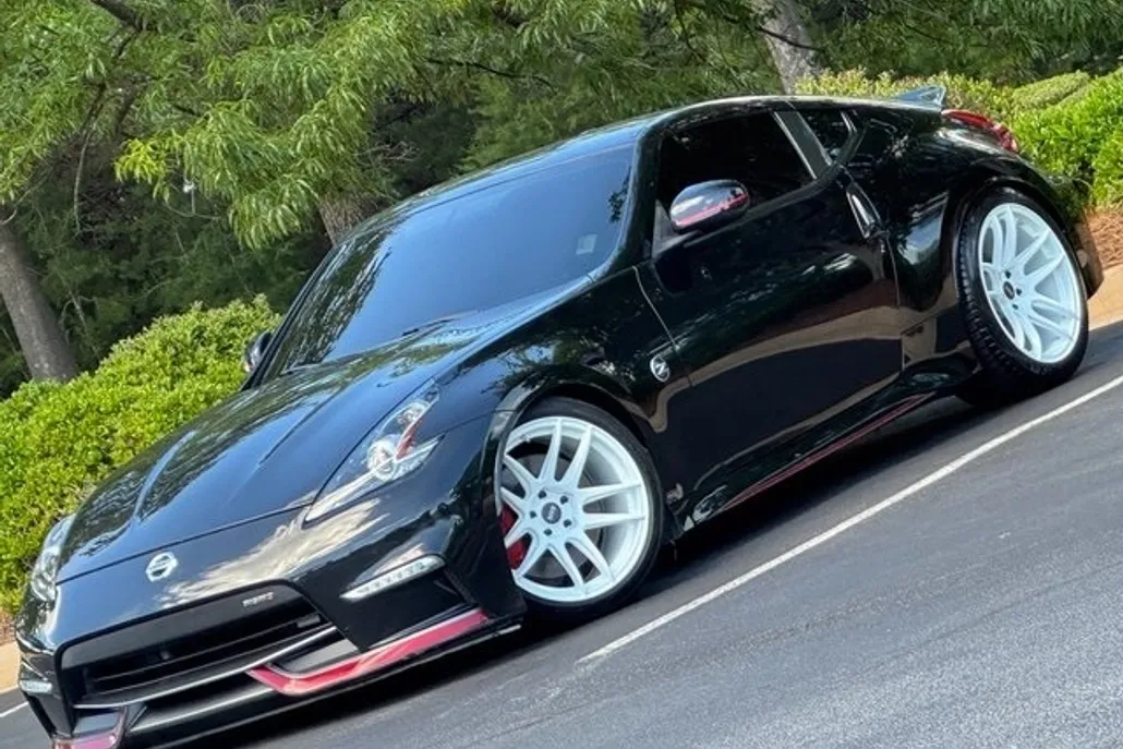 2020 Nissan 370Z Nismo Tech photo 1