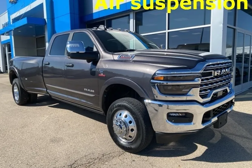 2025 Ram 3500 Limited photo 1