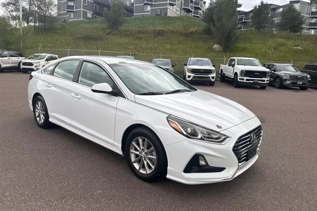 2018 Hyundai Sonata Eco photo 1