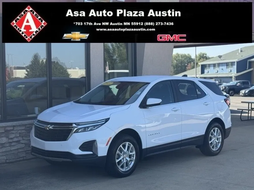 2022 Chevrolet Equinox LT photo 1