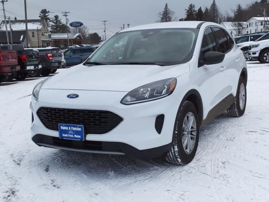 2022 Ford Escape SE photo 1