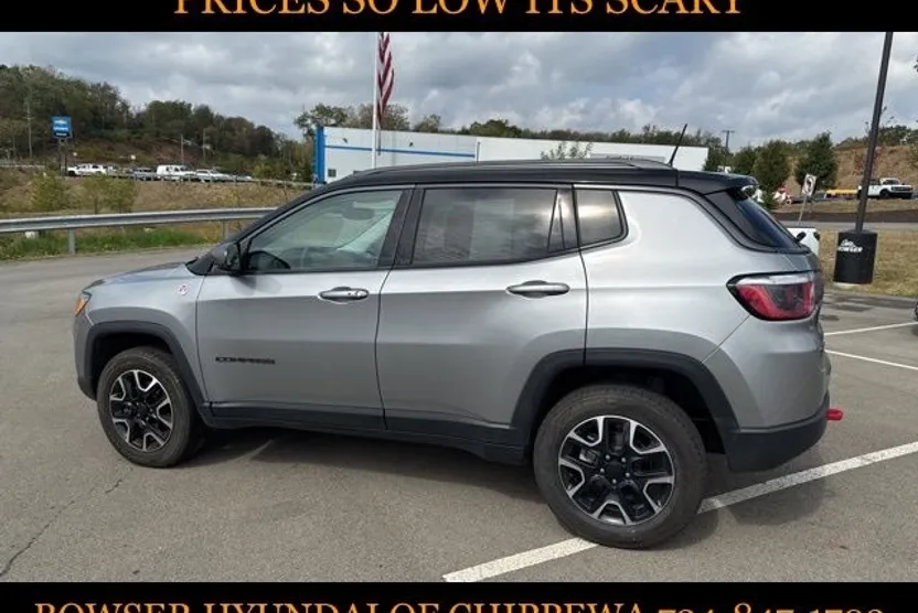 2020 Jeep Compass Trailhawk photo 1