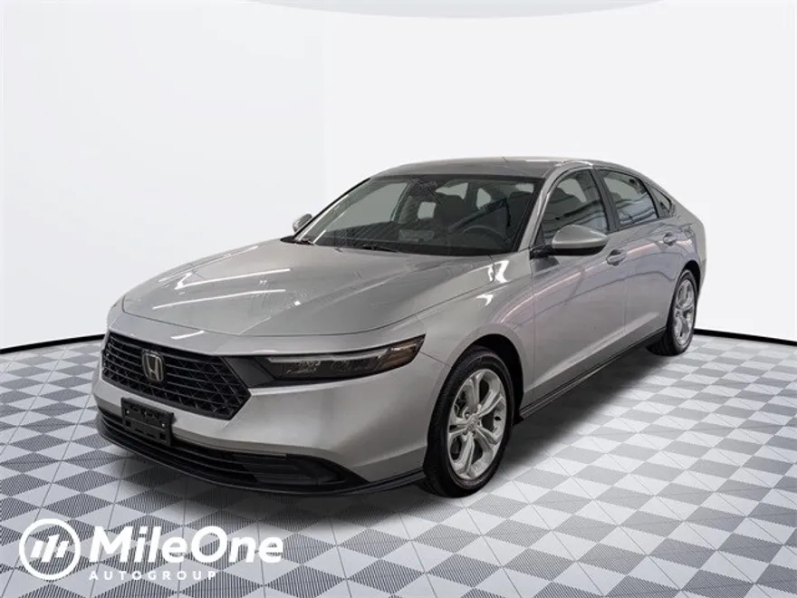 2024 Honda Accord LX photo 1