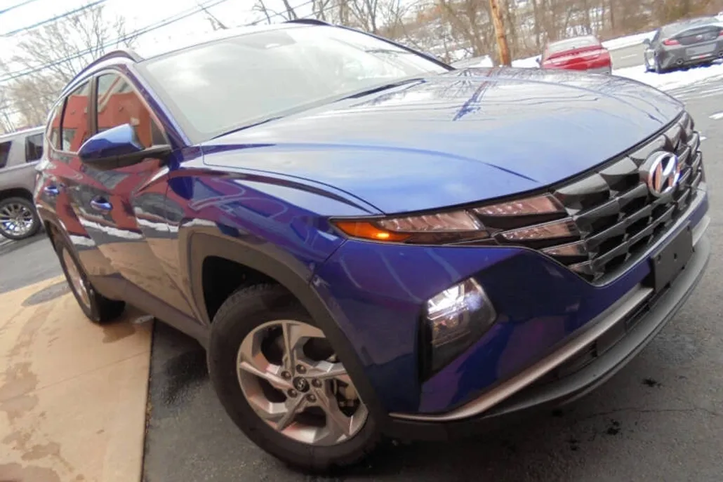 2024 Hyundai Tucson SEL photo 1
