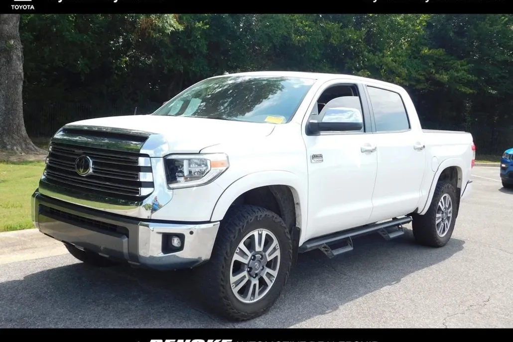 2019 Toyota Tundra Platinum Grade photo 1