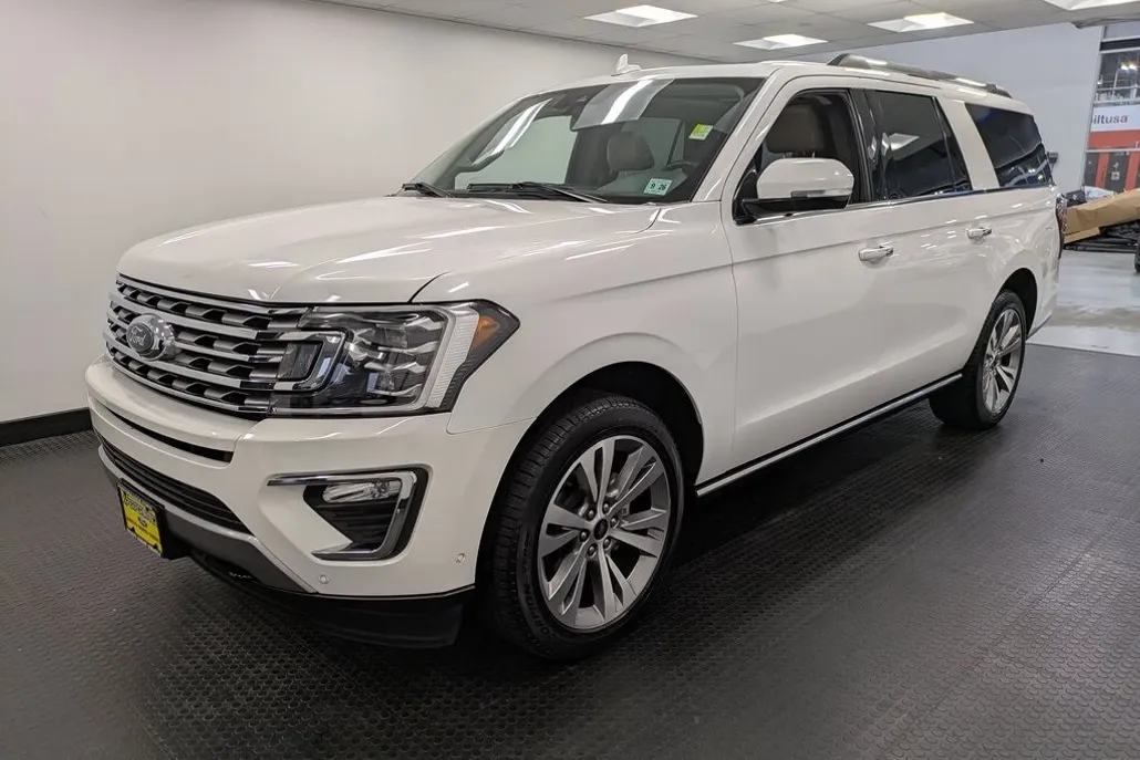 2021 Ford Expedition MAX Limited photo 1