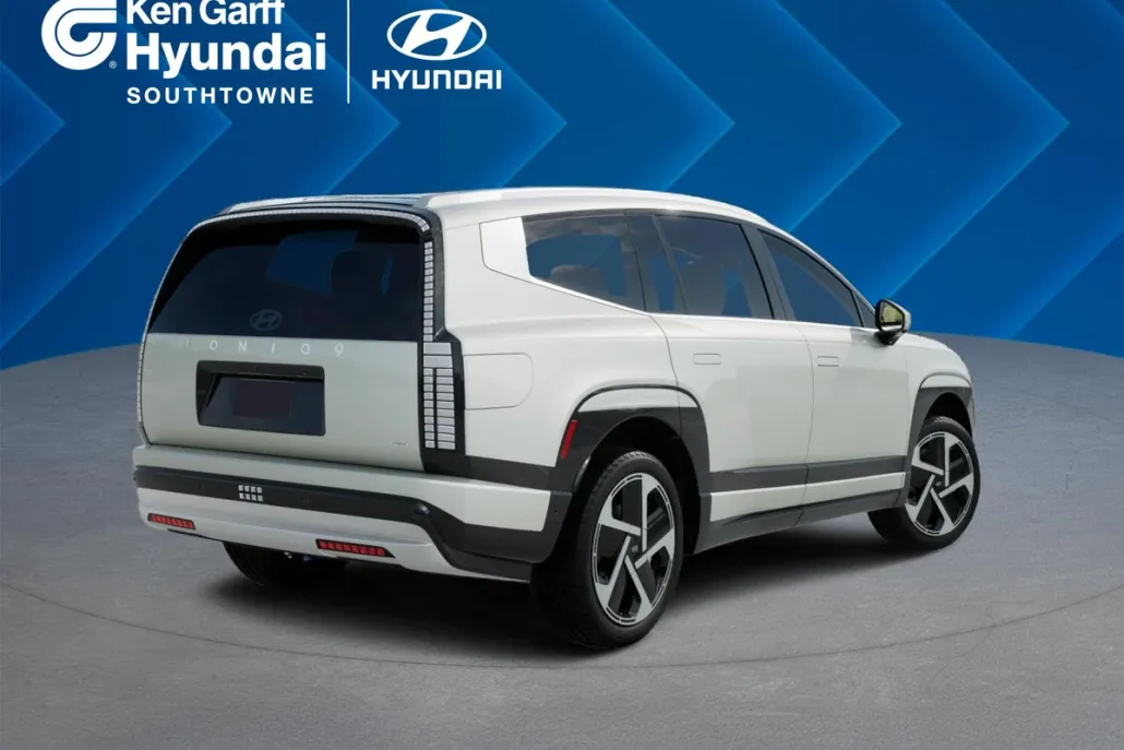 2026 Hyundai Ioniq Limited photo 1