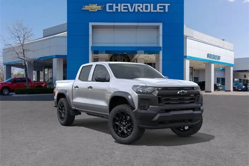 2026 Chevrolet Colorado Trail Boss photo 1