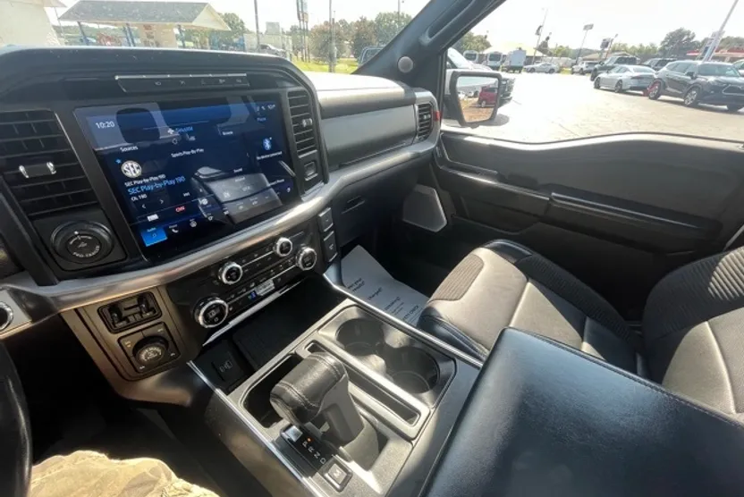 2021 Ford F-150 Raptor photo 1